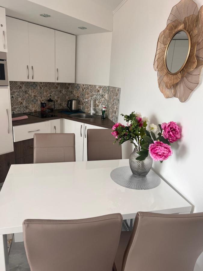 Panorama View Apartment In City Center Hévíz Kültér fotó